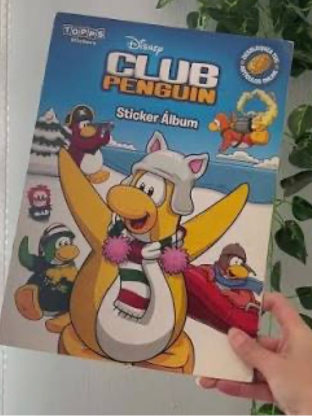 Club Penguin Complete Album in Spanish Puffles+200 Cards+36 Rare,coins.Perfect!